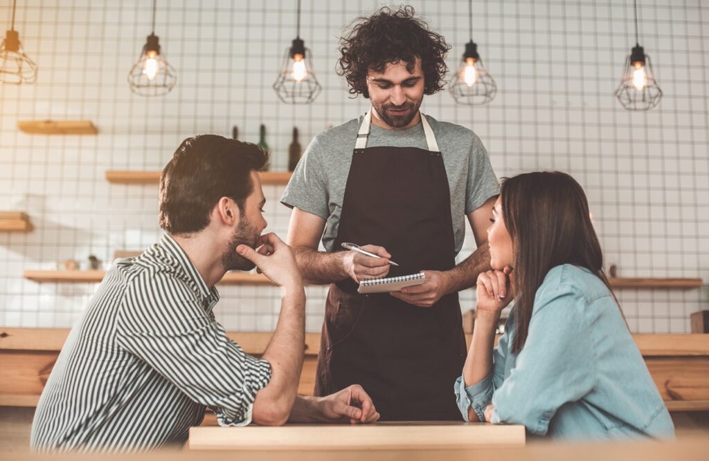 Communicating Food Allergies to Restaurant Staff Lowers Allergic Reaction Risk